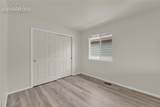 1049 Samuel Point - Photo 17