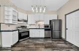 121 Missouri Avenue - Photo 6