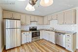 1122 Darby Street - Photo 6