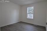 995 Oakwood Drive - Photo 25