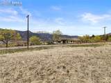 1725 Mesa Road - Photo 14