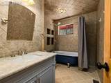 951 Kings Crown Road - Photo 16