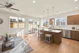 1217 Custer Avenue - Photo 4