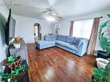 1005 Jones Avenue - Photo 2