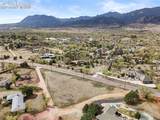 1725 Mesa Road - Photo 10