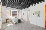 906 Manitou Avenue - Photo 16