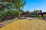 306 Sutherland Place - Photo 40