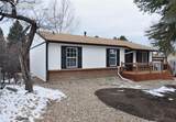 995 Oakwood Drive - Photo 2