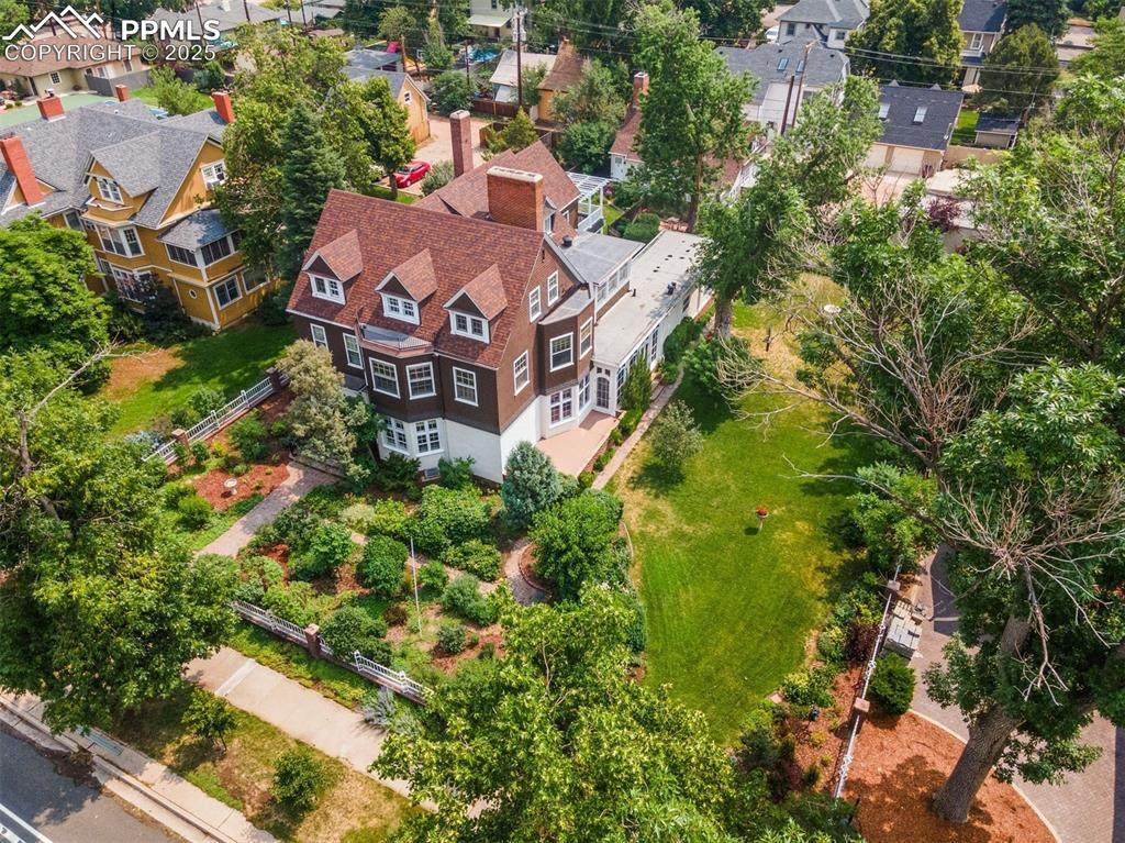 1415 Cascade Avenue - Photo 1