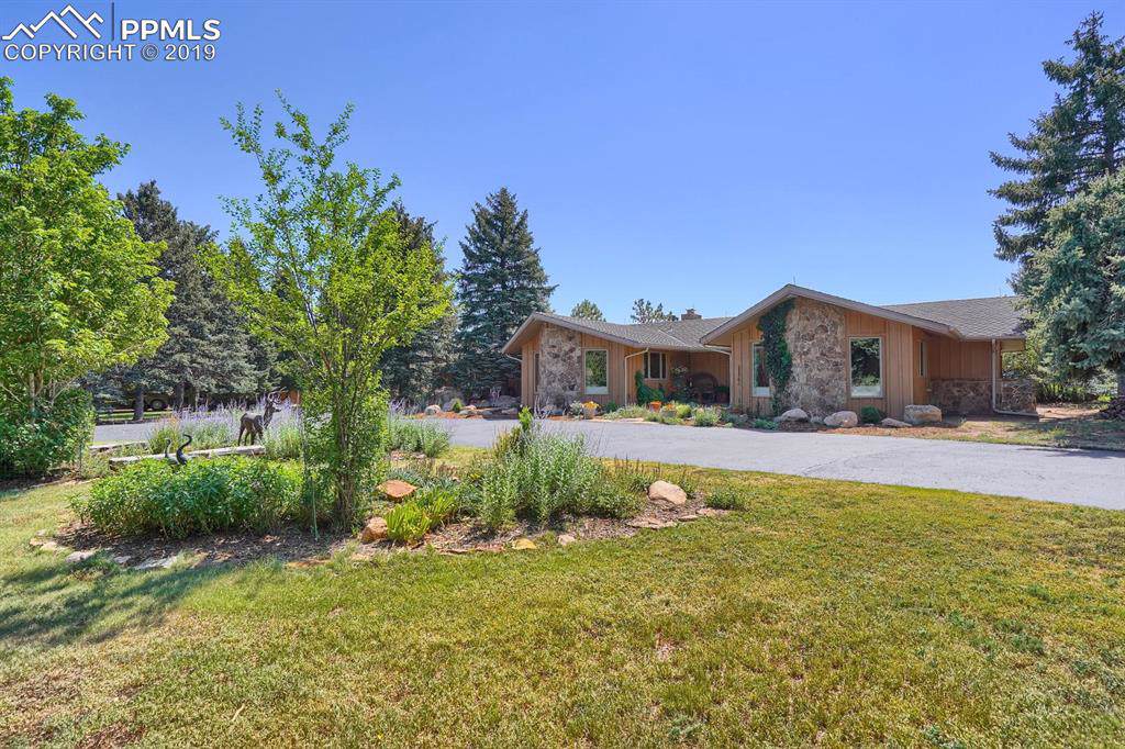 1601 Stardust Drive - Photo 1