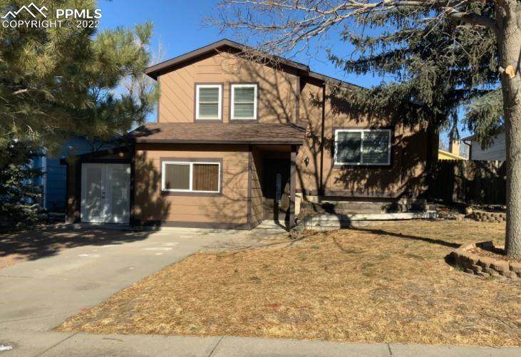 6217 Chantilly Place - Photo 1