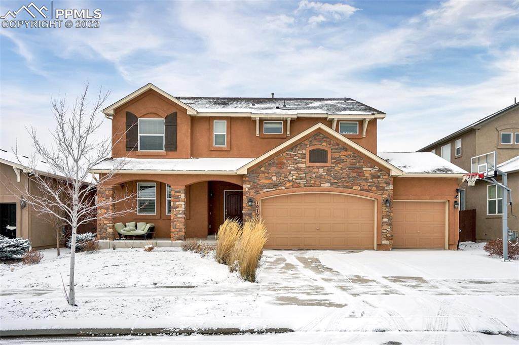 10762 Forest Creek Drive - Photo 1
