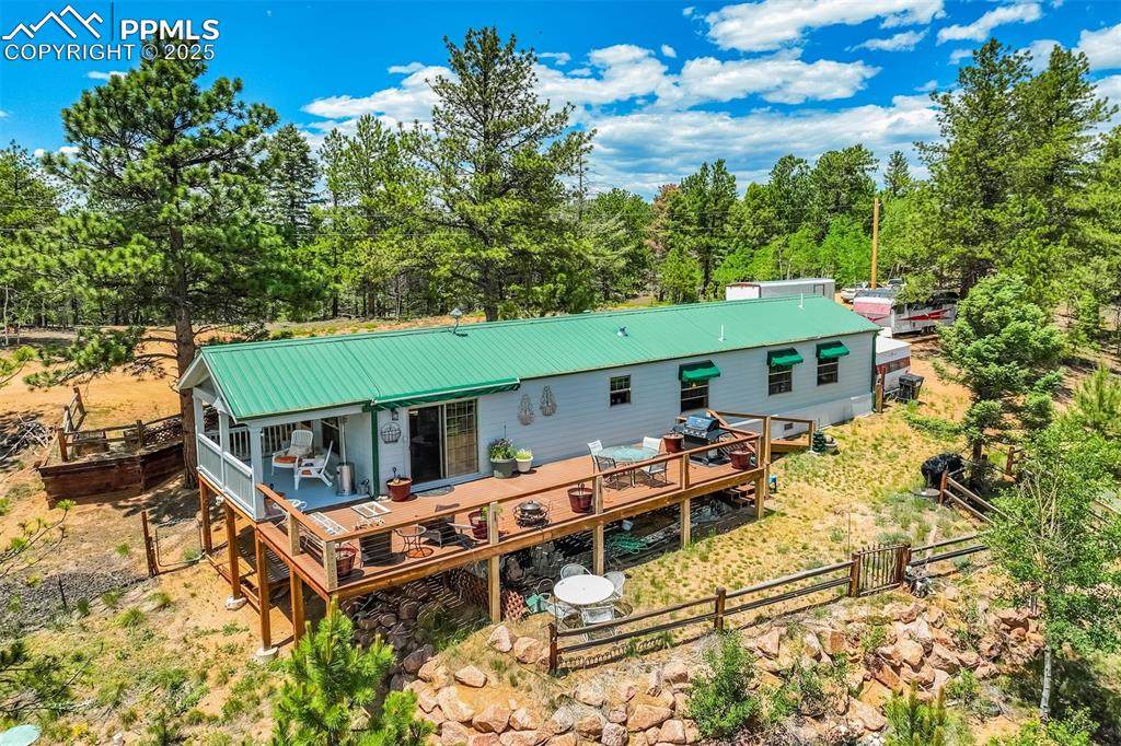 716 Badger Trail - Photo 1