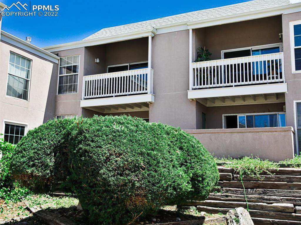 3220 Van Teylingen Drive - Photo 1