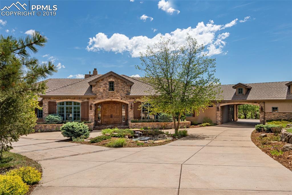 3045 Pegasus Drive - Photo 1
