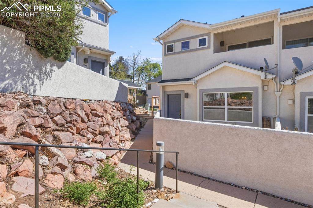 4556 Prestige Point - Photo 1