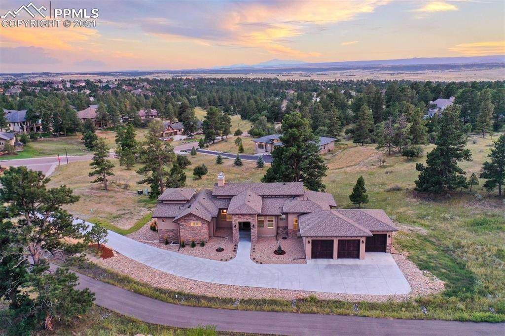 5875 Hidden Oaks Court - Photo 1