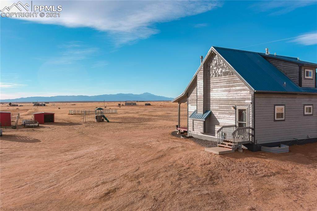 19170 Powers Road - Photo 1