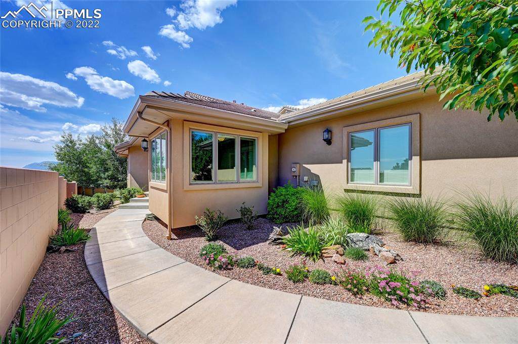 5710 Harbor Pines Point - Photo 1