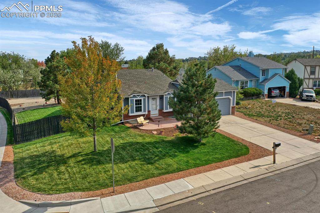 3605 Crosstrail Court - Photo 1