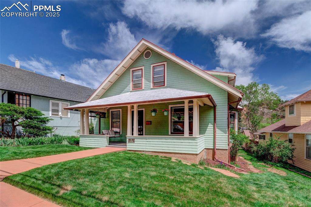 114 Cave Avenue - Photo 1