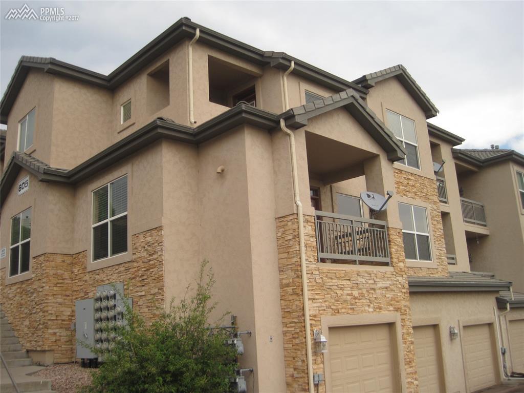 605 Cougar Bluff Point - Photo 1