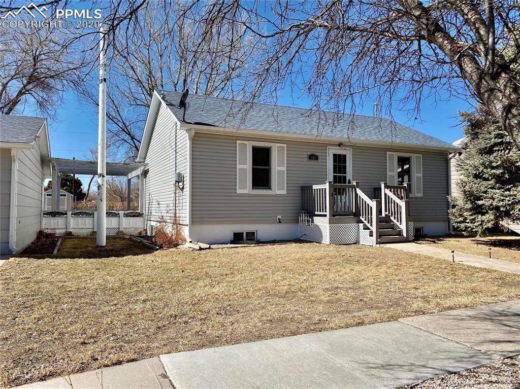 487 C Avenue - Photo 1