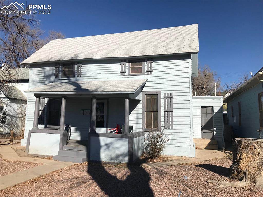 815 12th Street - Photo 1