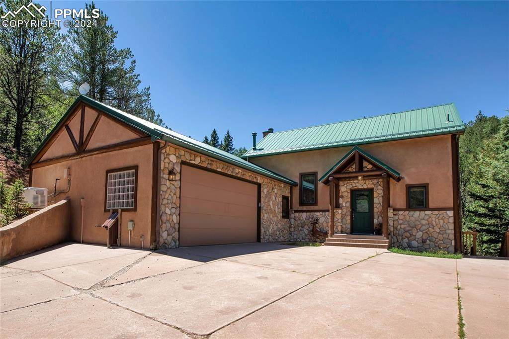 600 Beaver Pond Drive - Photo 1