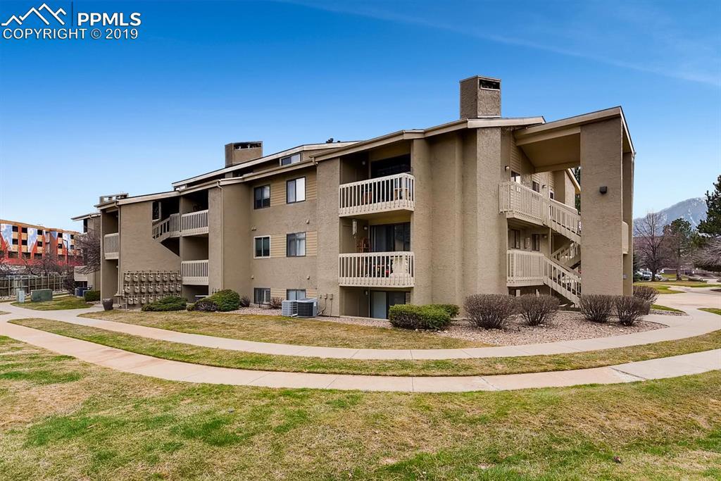 40 Boulder Circle - Photo 1