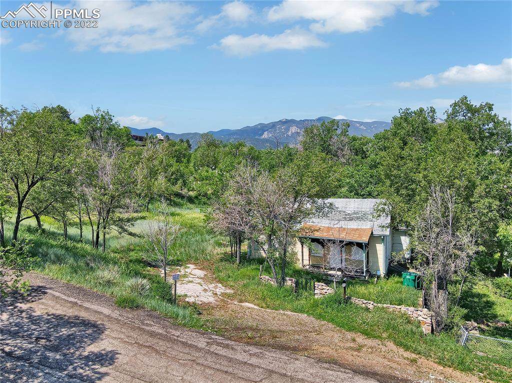 408 9th Street - Photo 1