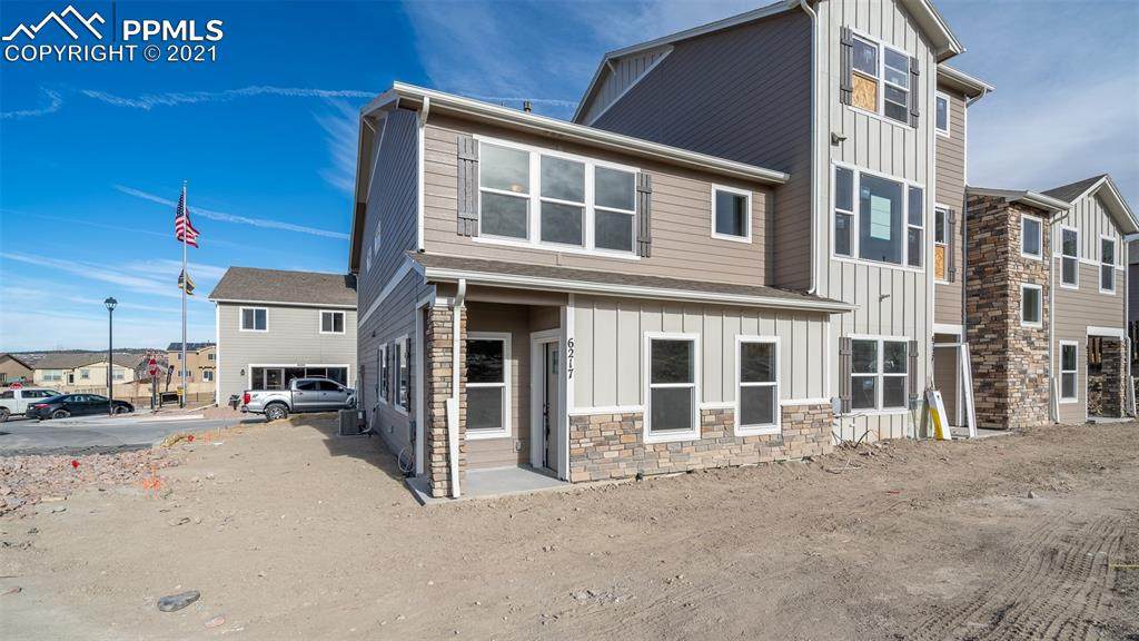 6217 Lenexa Grove - Photo 1