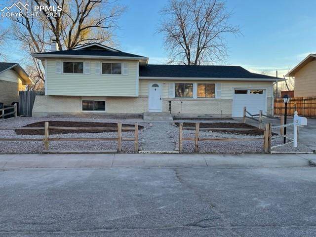 43 Watson Boulevard - Photo 1