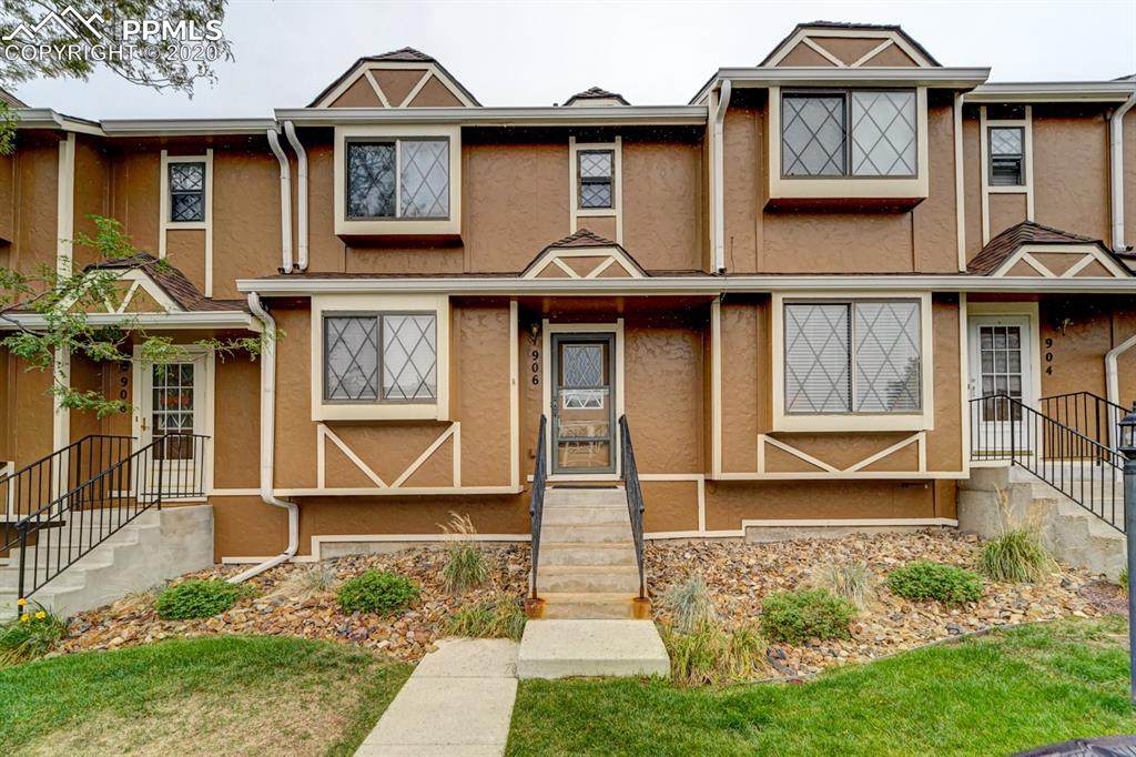 906 London Green Way - Photo 1