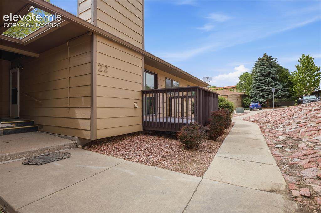 22 Stovel Circle - Photo 1