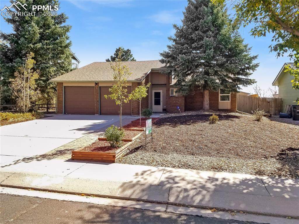 4105 Scotch Pine Drive - Photo 1