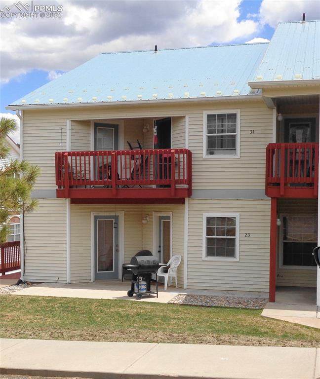 443 First Street - Photo 1