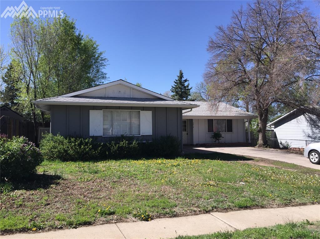 2819 Gomer Avenue - Photo 1