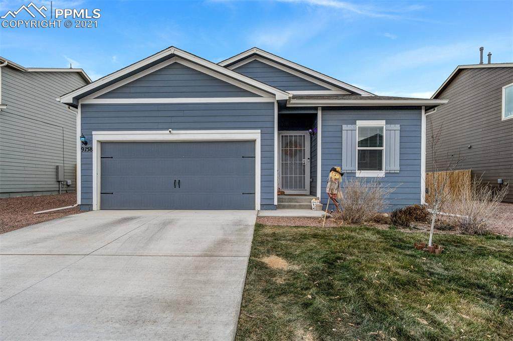 9758 Coyote Run Trail - Photo 1