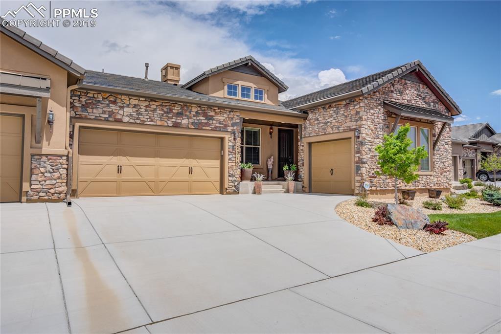 2016 Villa Creek Circle - Photo 1