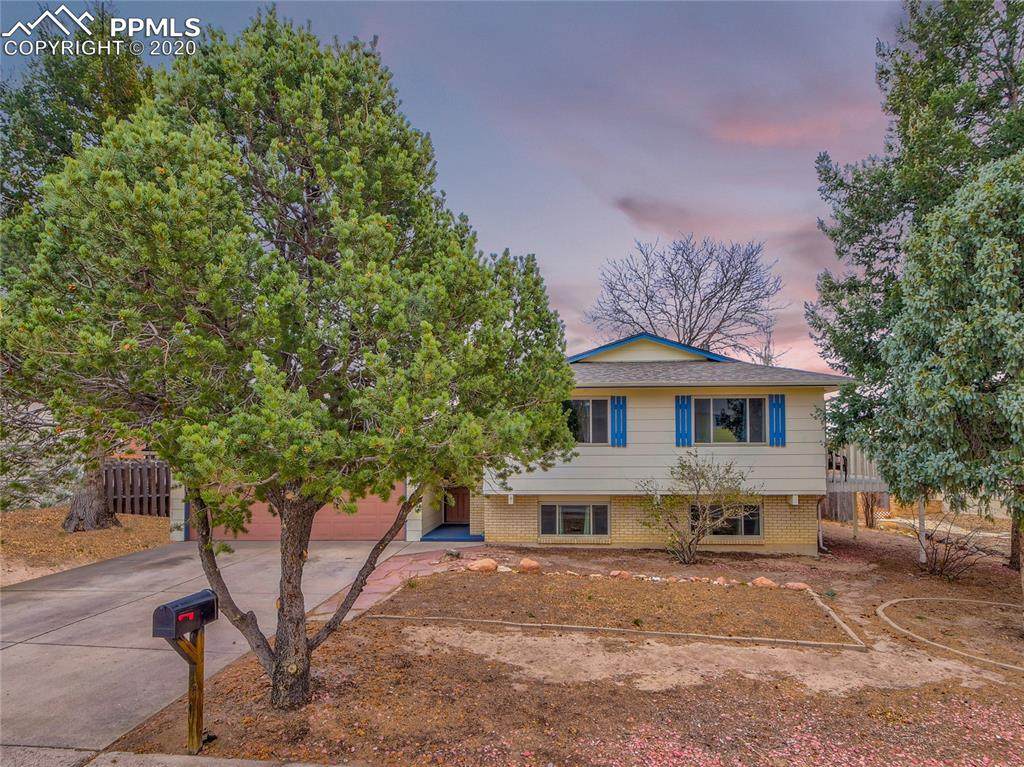 6455 Pawnee Circle - Photo 1