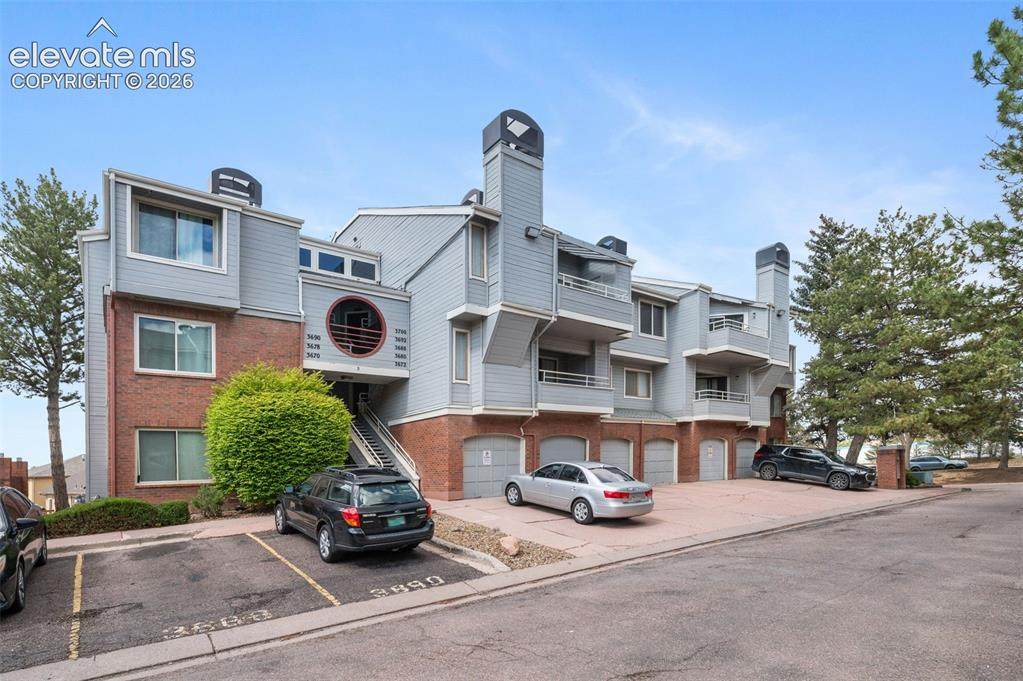 3700 Iguana Drive - Photo 1