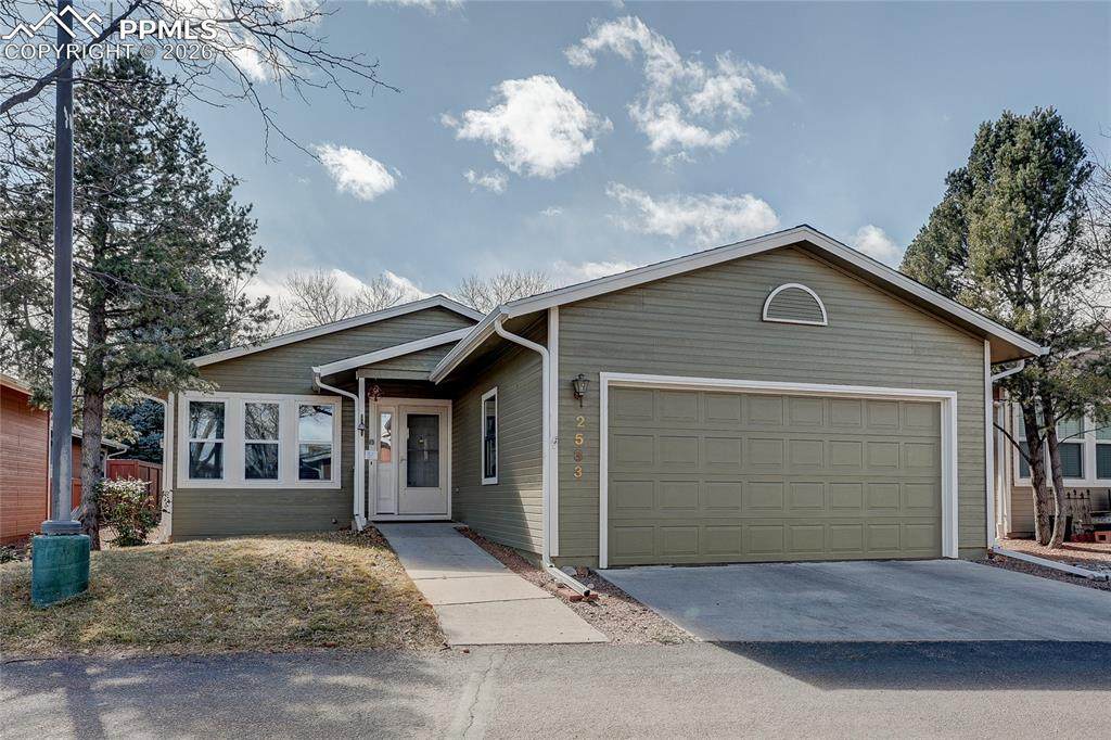 2533 Patriot Heights - Photo 1