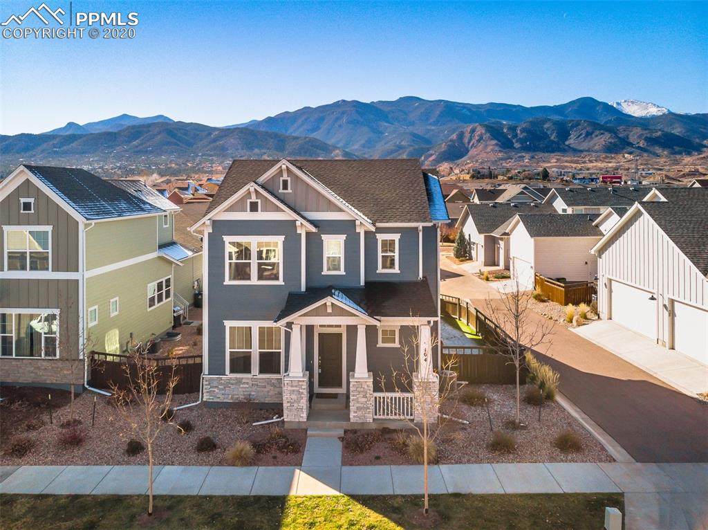 104 Mayflower Street - Photo 1