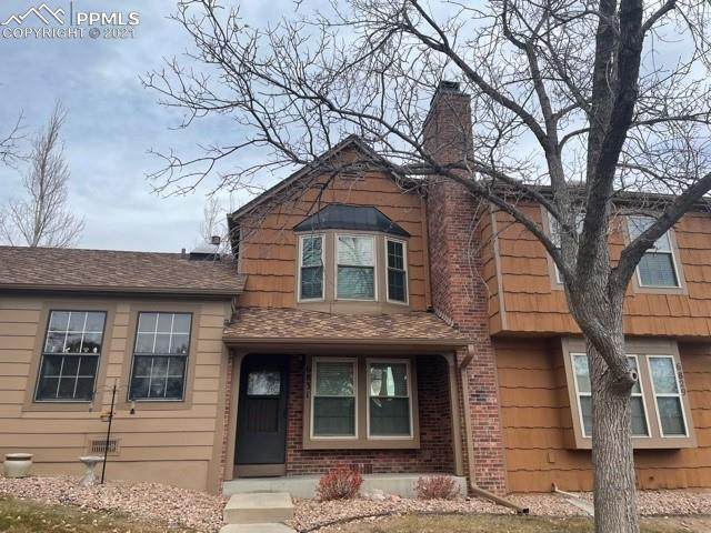 6831 Mountain Top Lane - Photo 1