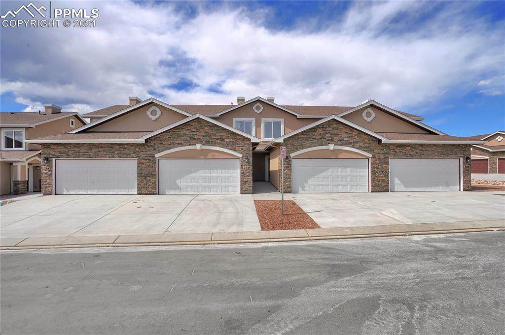 788 Brambleberry Heights - Photo 1