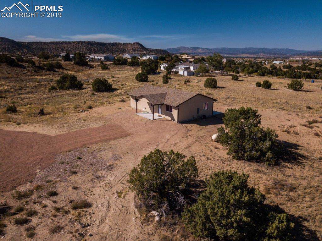 10 Pheasant Court - Photo 1