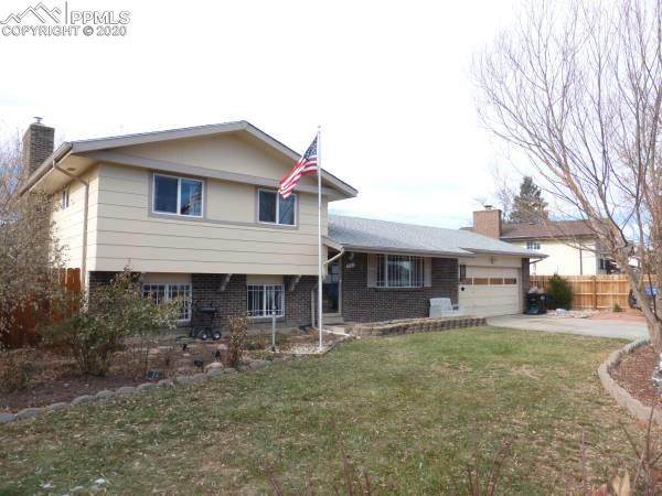 2935 Pinnacle Drive - Photo 1