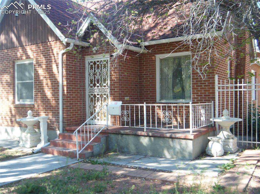 415 Veta Avenue - Photo 1