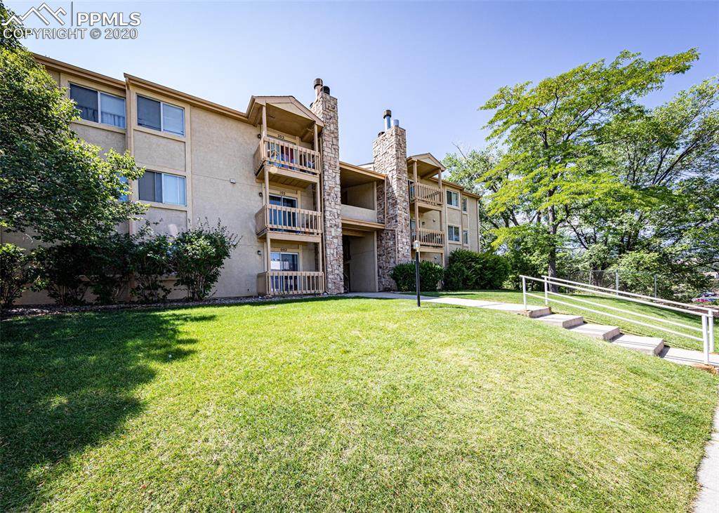 814 Tenderfoot Hill Road - Photo 1